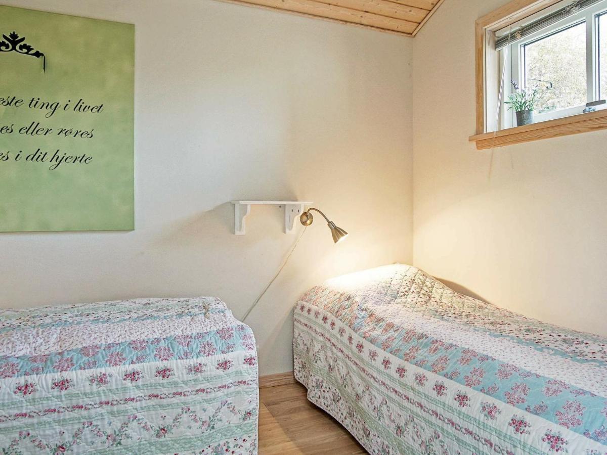 4 Person Holiday Home In Gudhjem Bagian luar foto